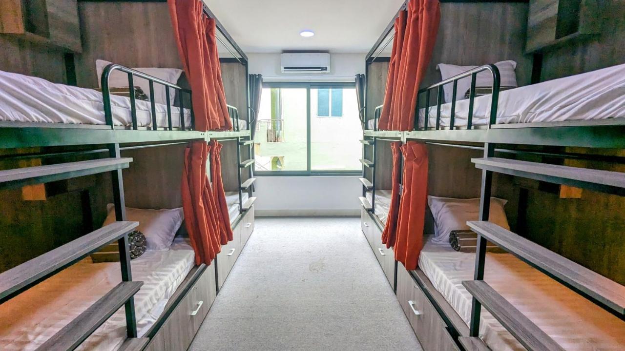 Base Backpackers Hostel Хошимин Екстериор снимка