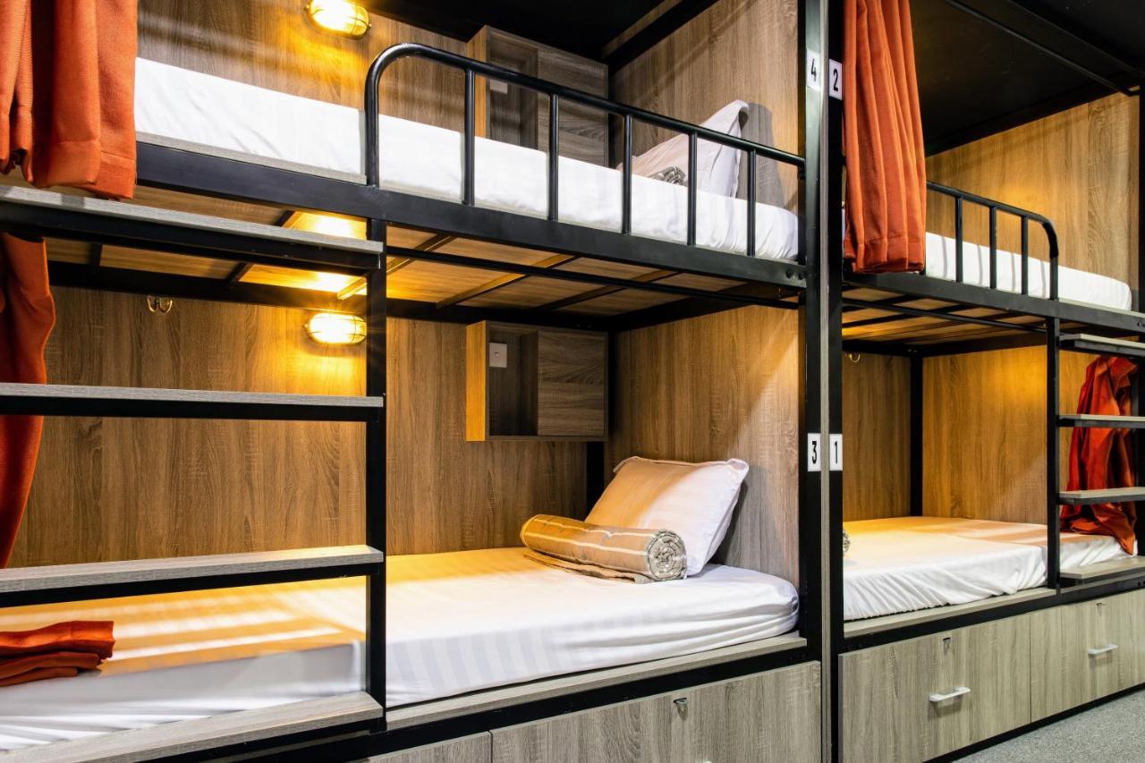 Base Backpackers Hostel Хошимин Екстериор снимка